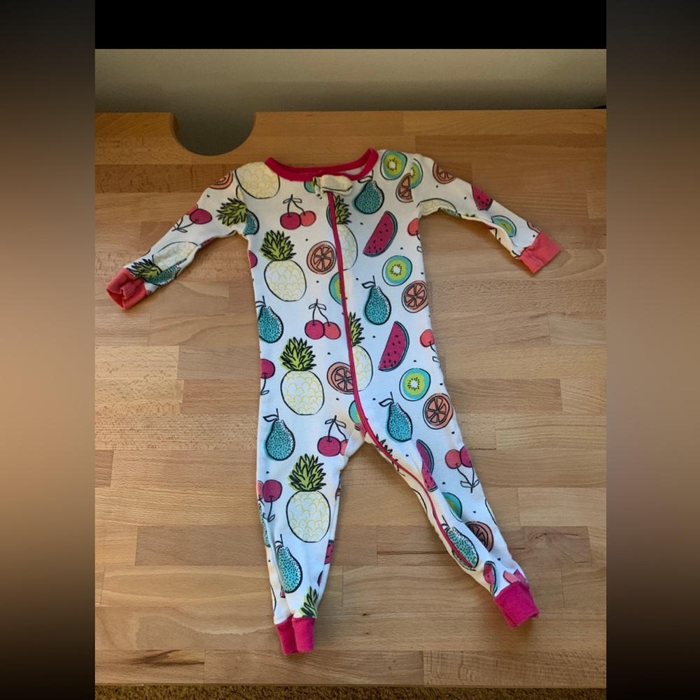 Lamaze Fruit Print Organic Zip Pajamas EUC 9Months
